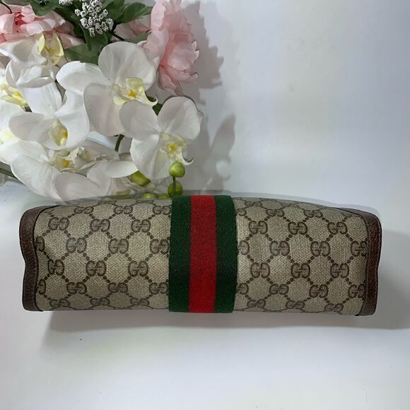 💎Authentic💎 GUCCI Sherry Line GG Logo Clutch Bag - Picture 6 of 14